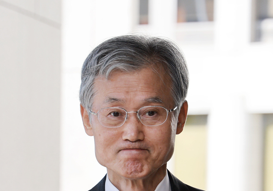조희대 대법원장, 대법관 후보 재제청 요구에는 '묵묵부답'