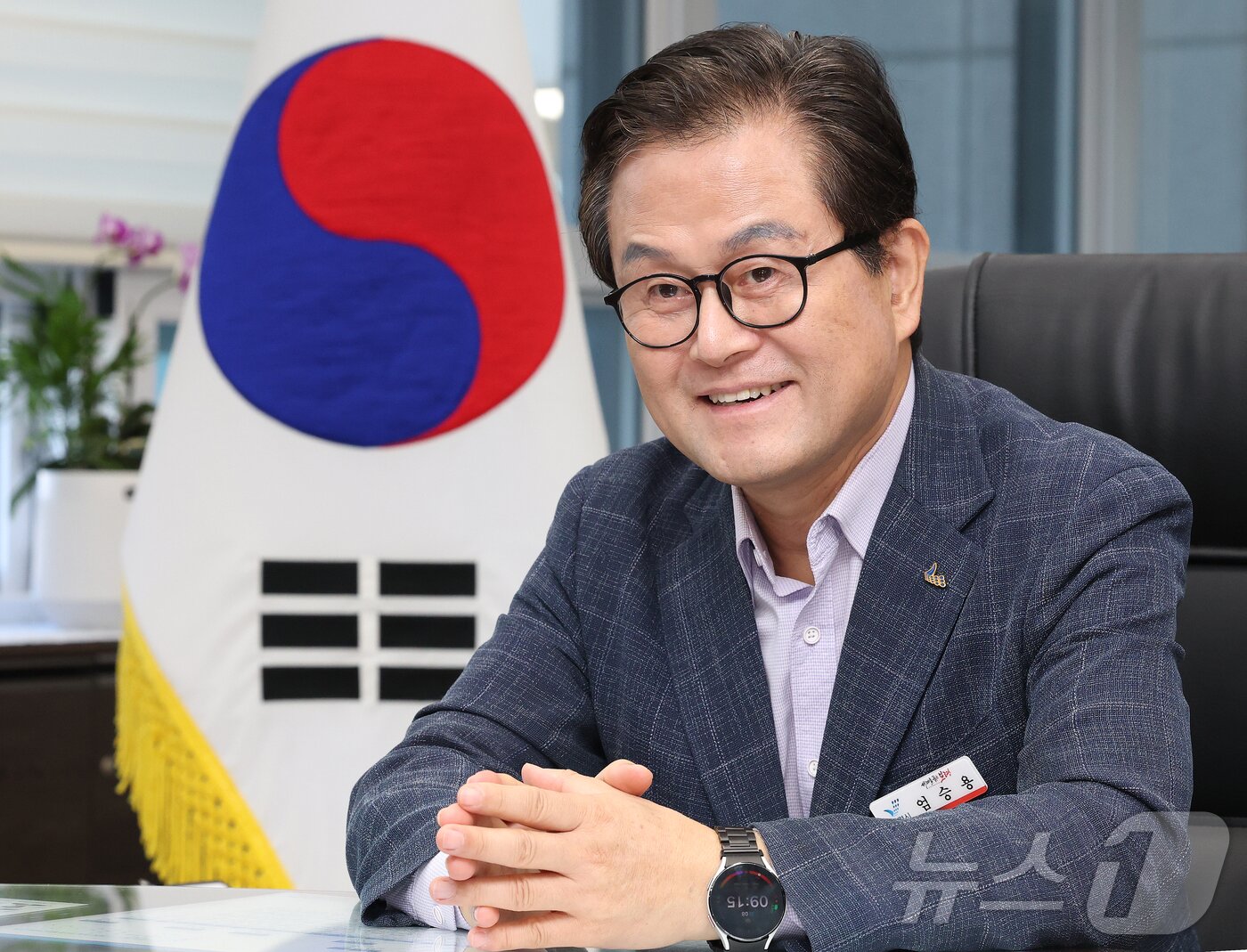 본문 이미지 - 뉴스1과 인터뷰 중인 엄승용 충남 보령시장 ⓒ 뉴스1 김기태 기자