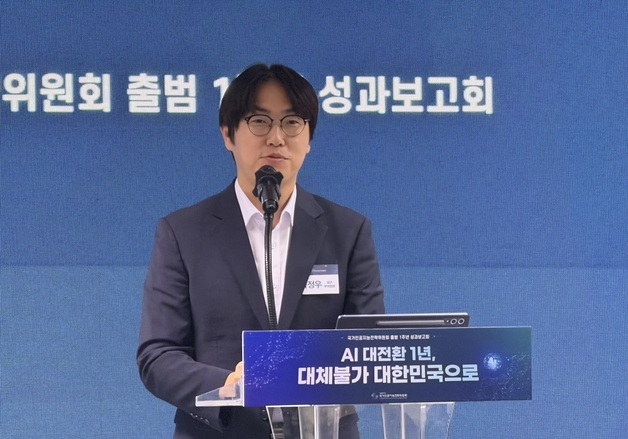 하정우 부위원장 "韓 AI 경쟁력 갖췄지만 글로벌 격차 여전"