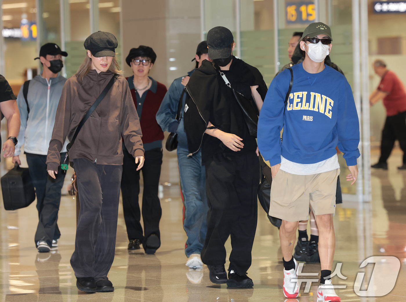 (인천공항=뉴스1) 권현진 기자 = 방탄소년단(BTS)이 해외 일정을 마치고 8일 인천국제공항을 통해 귀국하고 있다. 2026.9.8/뉴스1
