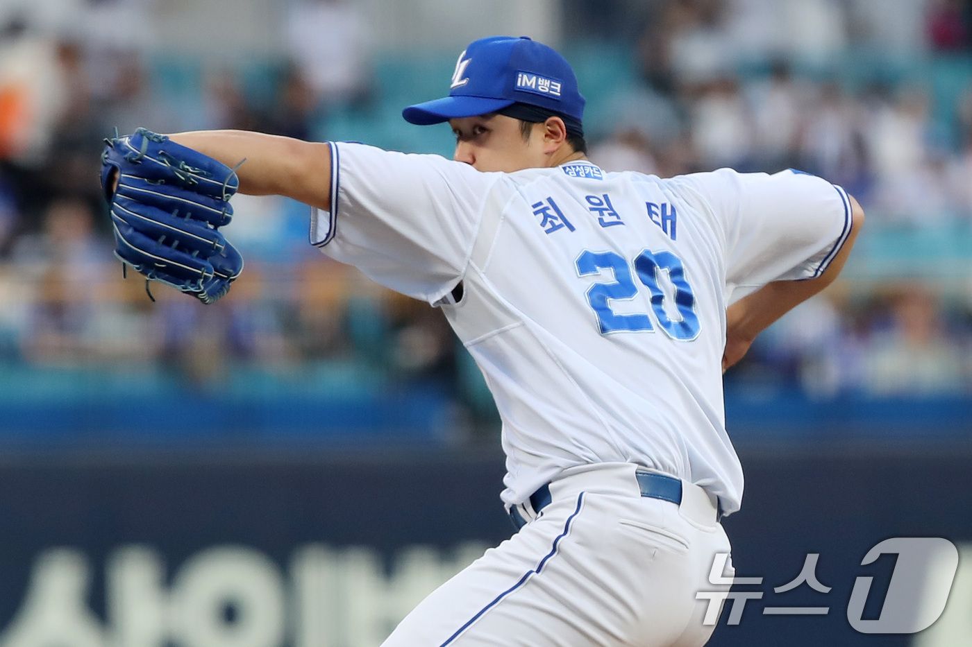 (대구=뉴스1) 공정식 기자 = 8일 오후 대구 삼성라이온즈파크에서 열린 프로야구 '2026 신한은행 SOL KBO리그' KIA 타이거즈와 삼성 라이온즈의 경기, 1회초 삼성 선발 …