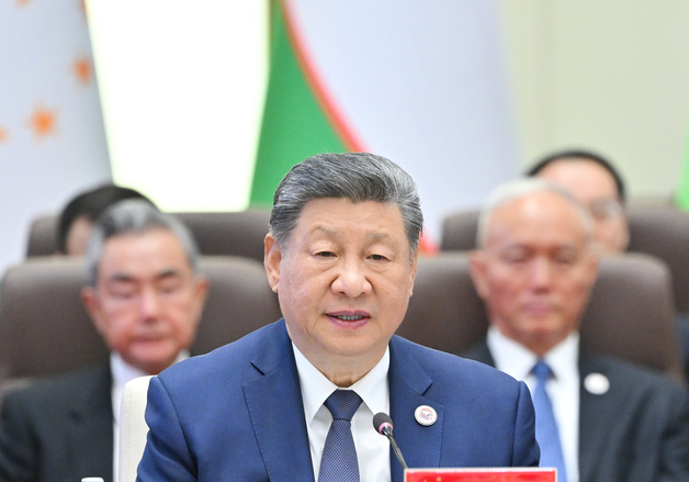 시진핑, 英 총리와 통화 "中 투자자 합법적 권익 보장해야"