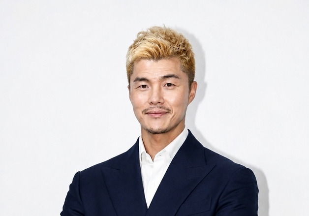 축구 국가대표 출신 김영광, SM C&C와 전속 계약…방송인으로 새출발