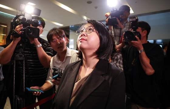 출근하는 용혜인 장관 후보자