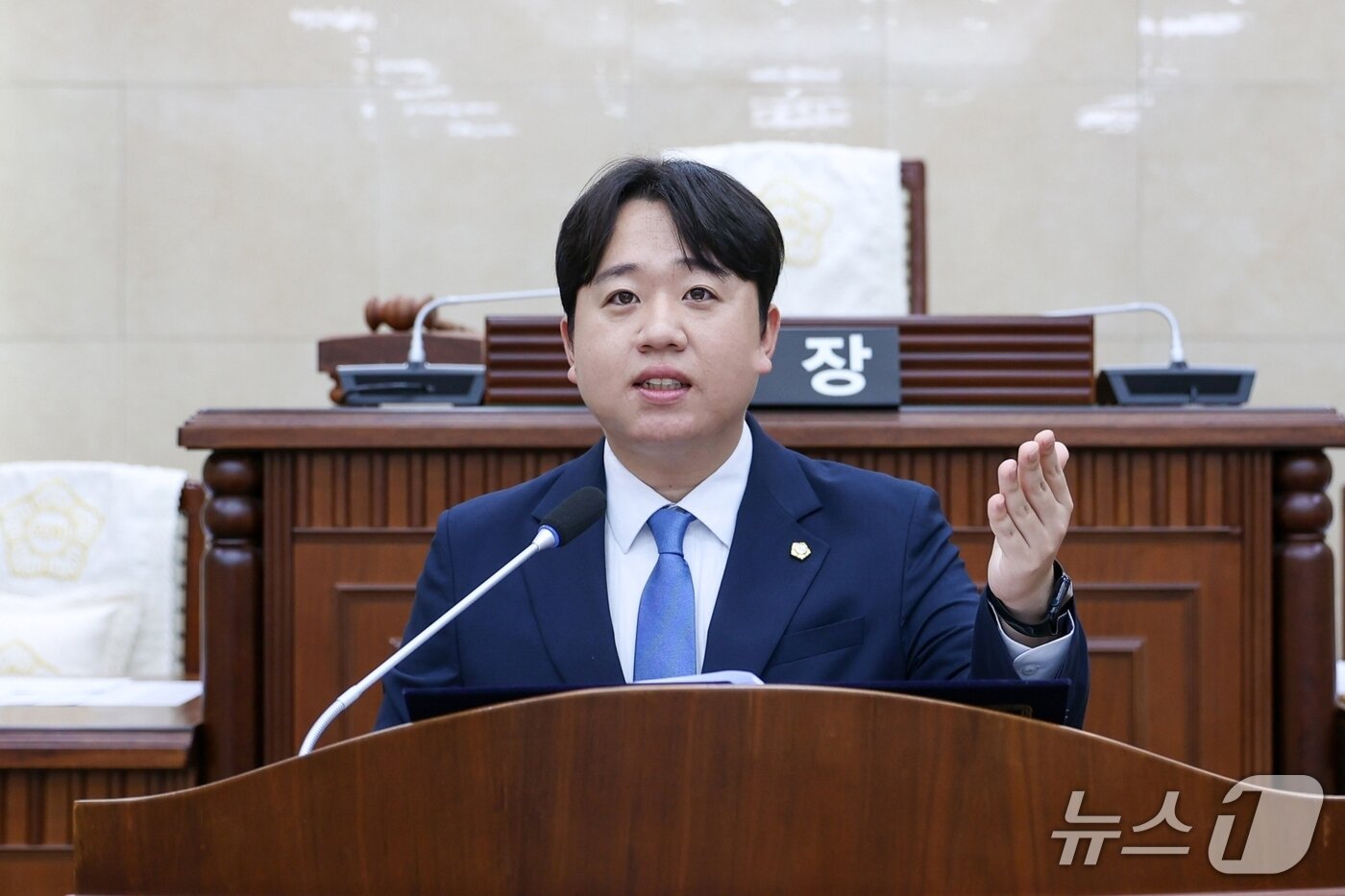 본문 이미지 - 황정호 의원 5분 자유발언 모습. (계룡시의회 제공. 재판매 및 DB금지) /뉴스1  