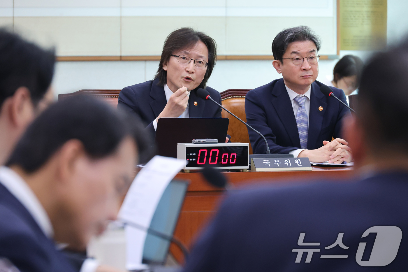 (서울=뉴스1) 신웅수 기자 = 주병기 공정거래위원장이 9일 서울 여의도 국회에서 열린 법제사법위원회 전체회의에서 의원 질의에 답변하고 있다. 2026.9.9/뉴스1