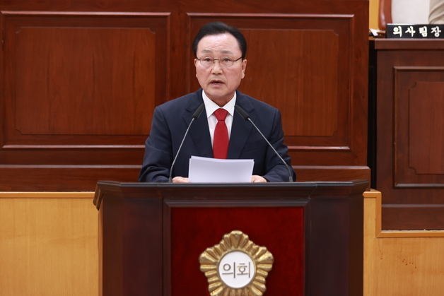 충주시의회, 중원비행장 광주군공항 군용기 분산 배치 '반대'