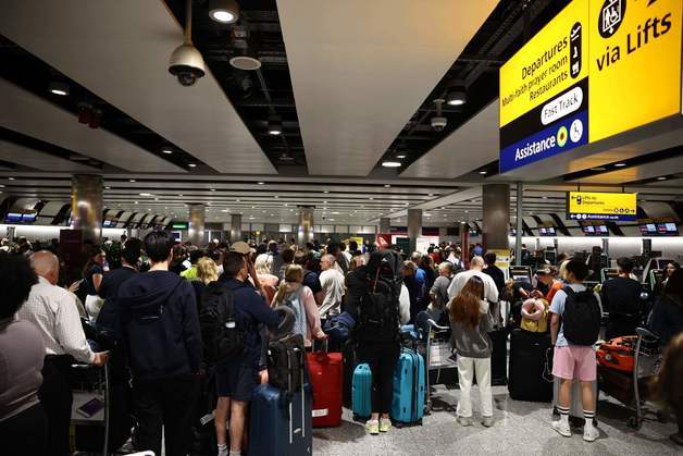 英관제시스템 오류로 공항 마비…히스로 등 1500편 결항 '대혼란'
