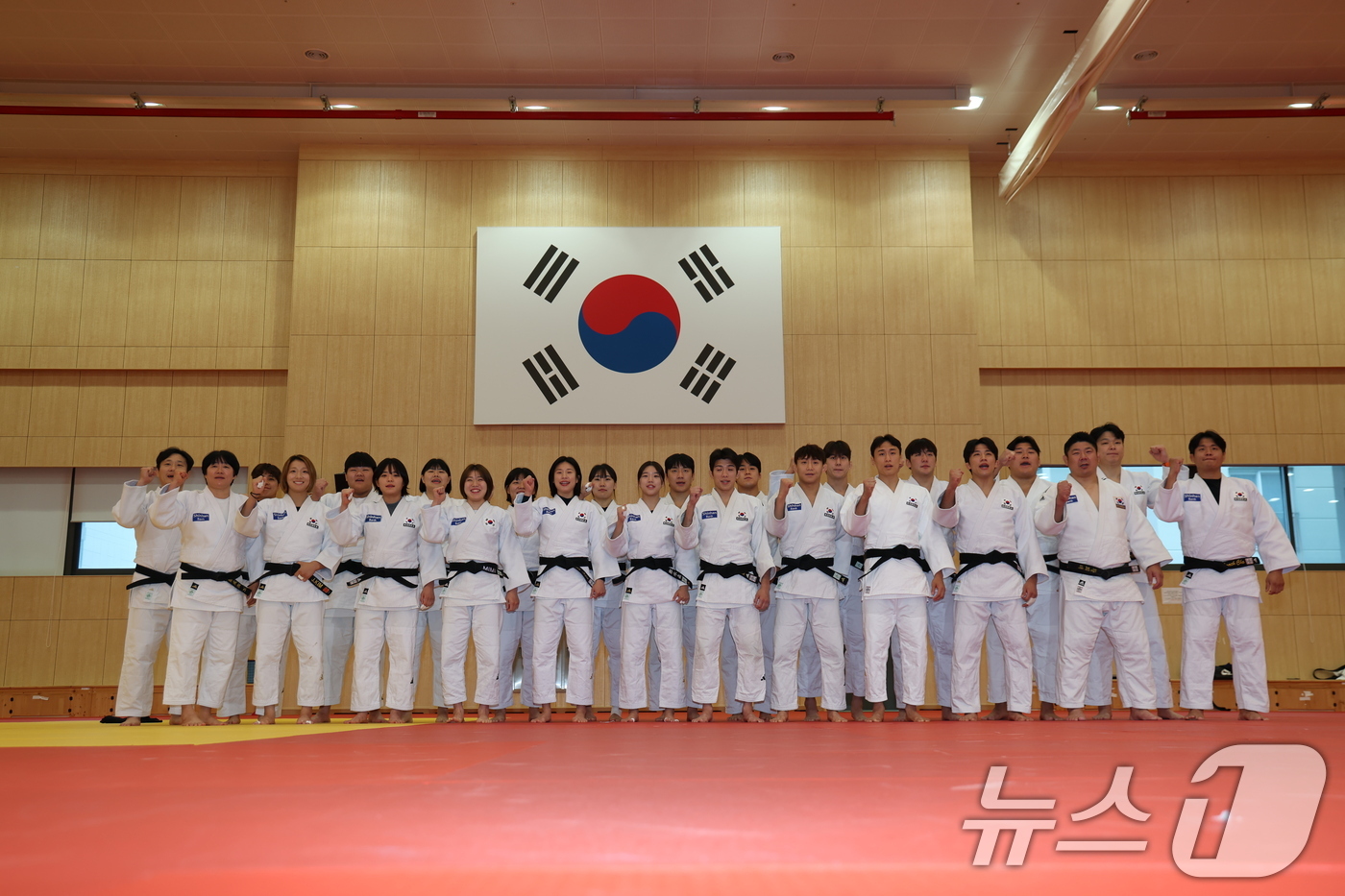 (진천=뉴스1) 김민지 기자 = 9일 충북 진천선수촌에서 열린 유도 2026 아이치-나고야 아시아경기대회 유도 국가대표팀 미디어데이에서 허미미, 김지수, 이준환, 김민종 등 선수들 …