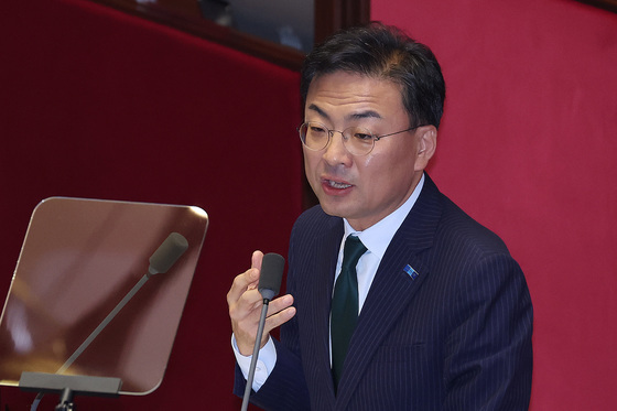 신장식 "검찰개혁 후퇴 용납하면 민주당과 관계 심각하게 검토"