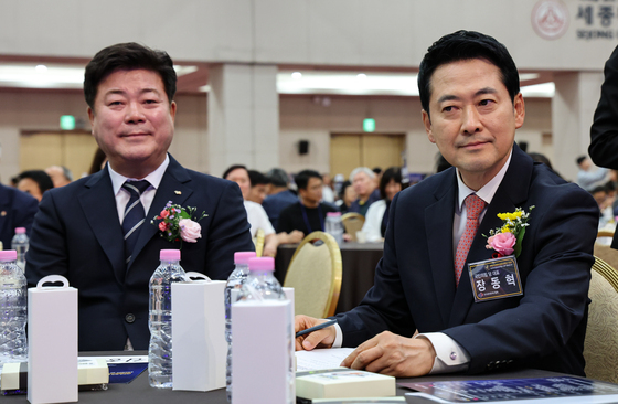 장동혁 대표, 한국공인중개사협회 법정단체 출범 및 창립 40주년 기념식 참석