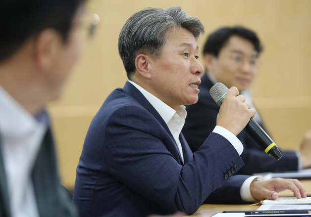 인사말하는 최은주 코레일 부사장