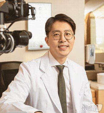 본문 이미지 - 김동현 고려대안암병원 안과 교수.(고려대안암병원 제공)