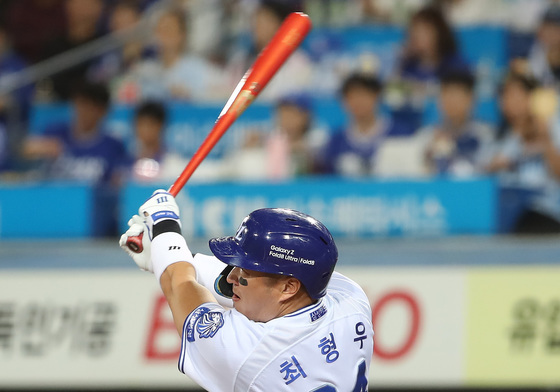 삼성 최형우 '멀티히트'