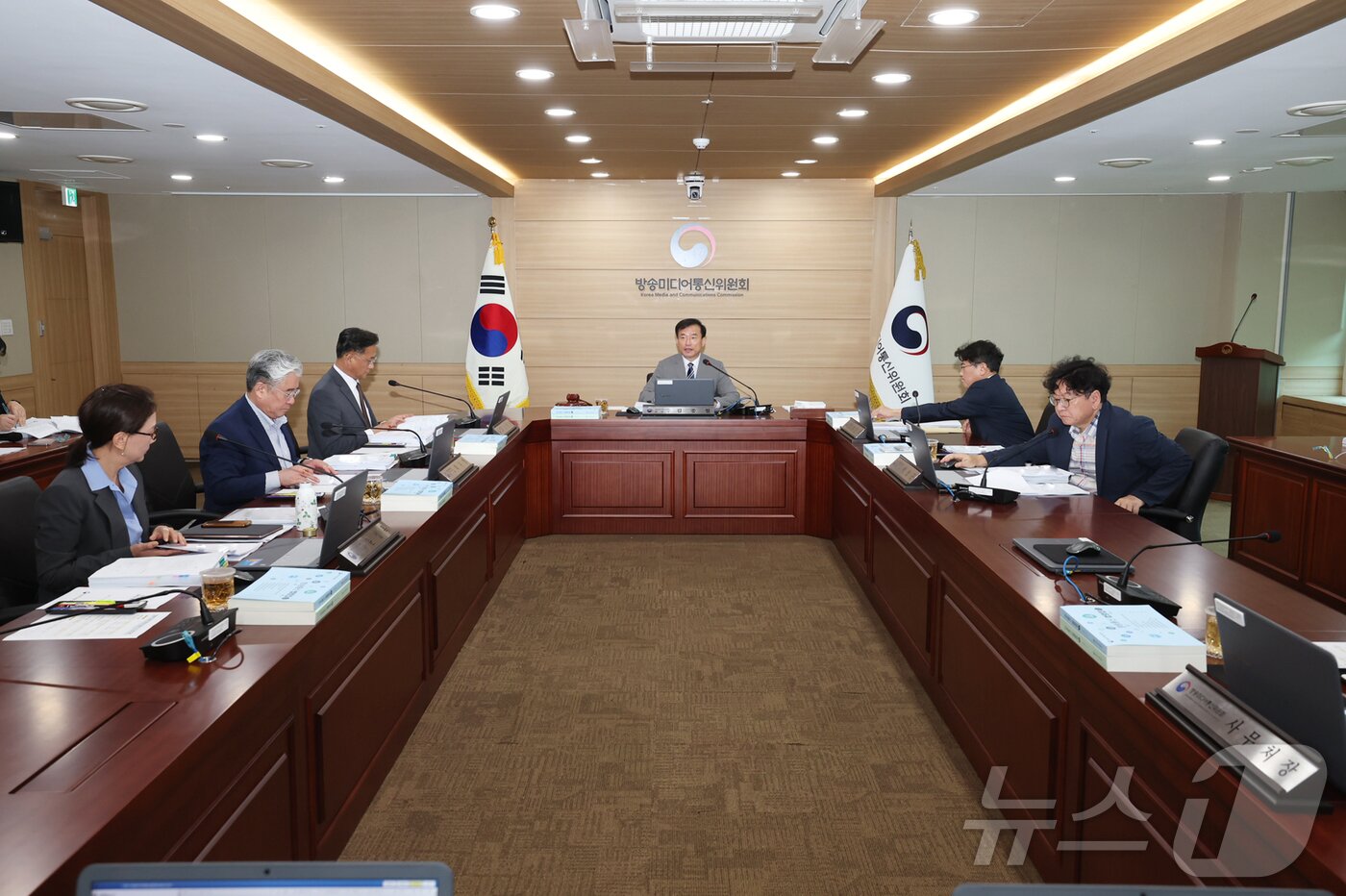 본문 이미지 - 김종철 방송미디어통신위원장 ⓒ 뉴스1